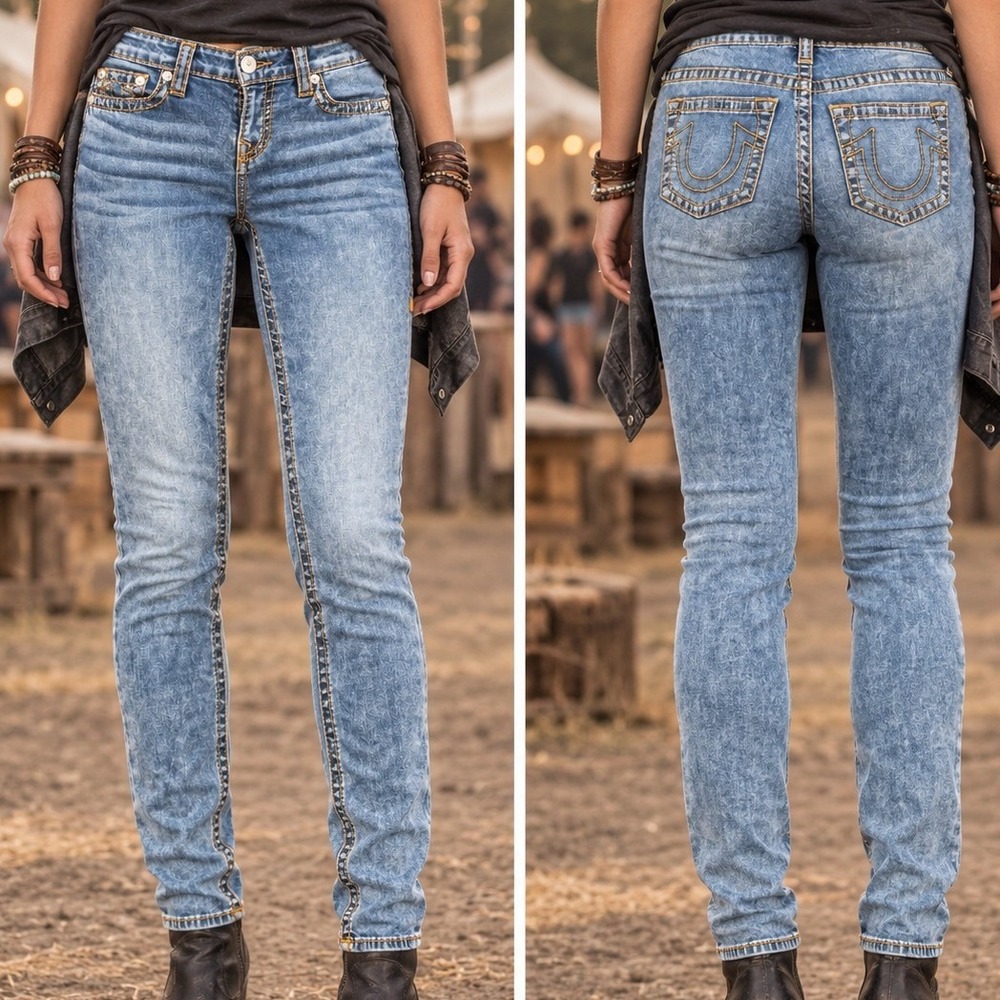 True Religion Stella Mid Rise Skinny Jeans Light Wash Blue Size 28 Y2K Horseshoe